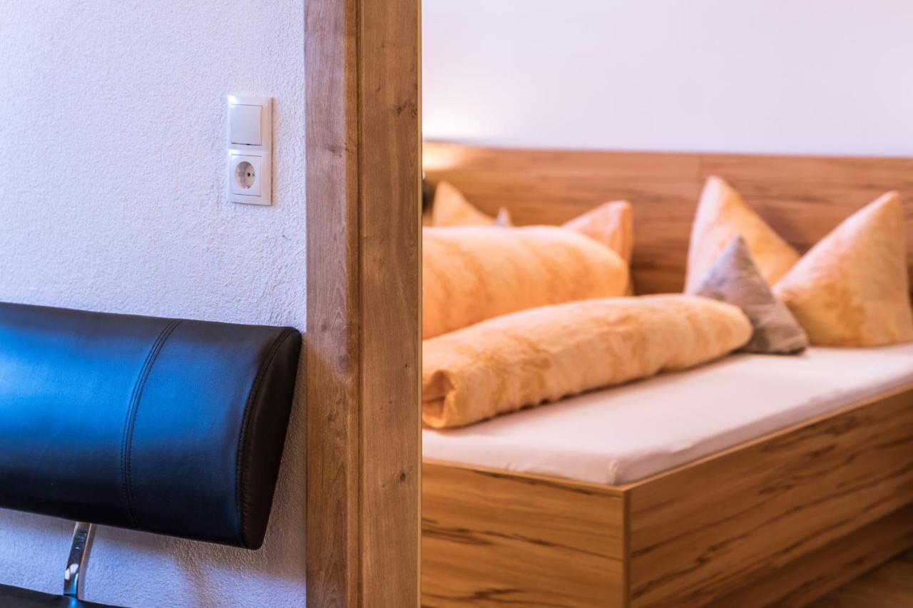 Gaestehaus Runhof レンゲンフェルト 部屋 写真
