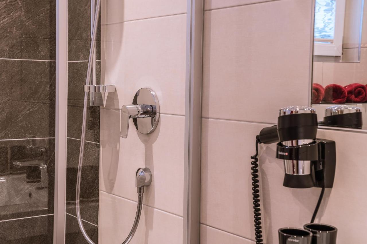 Gaestehaus Runhof レンゲンフェルト 部屋 写真